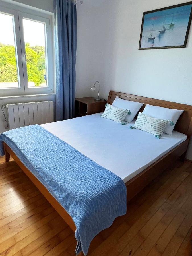 Вилла Domus Maria With Swimming Pool And Free Parking Банджоле Экстерьер фото