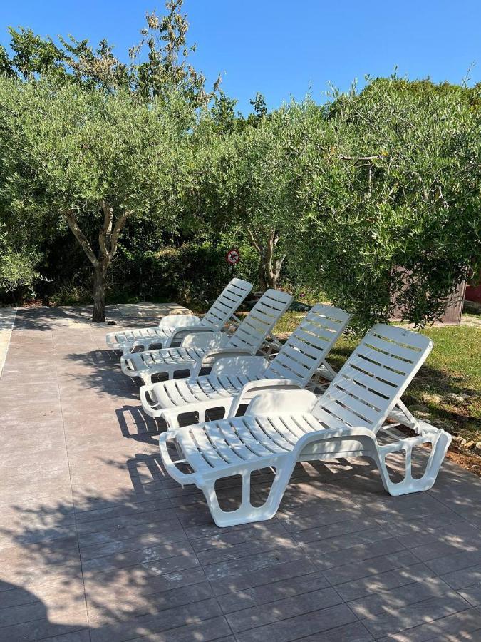 Вилла Domus Maria With Swimming Pool And Free Parking Банджоле Экстерьер фото